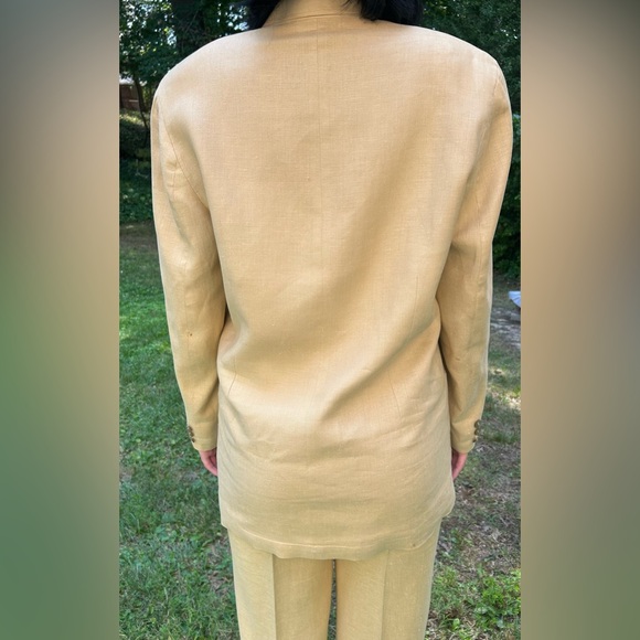 Classic Linen Ann Taylor Women's Suit- size Medium (8-10) - Picture 2 of 10